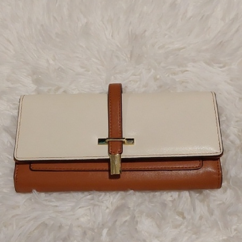 Womans Wallet